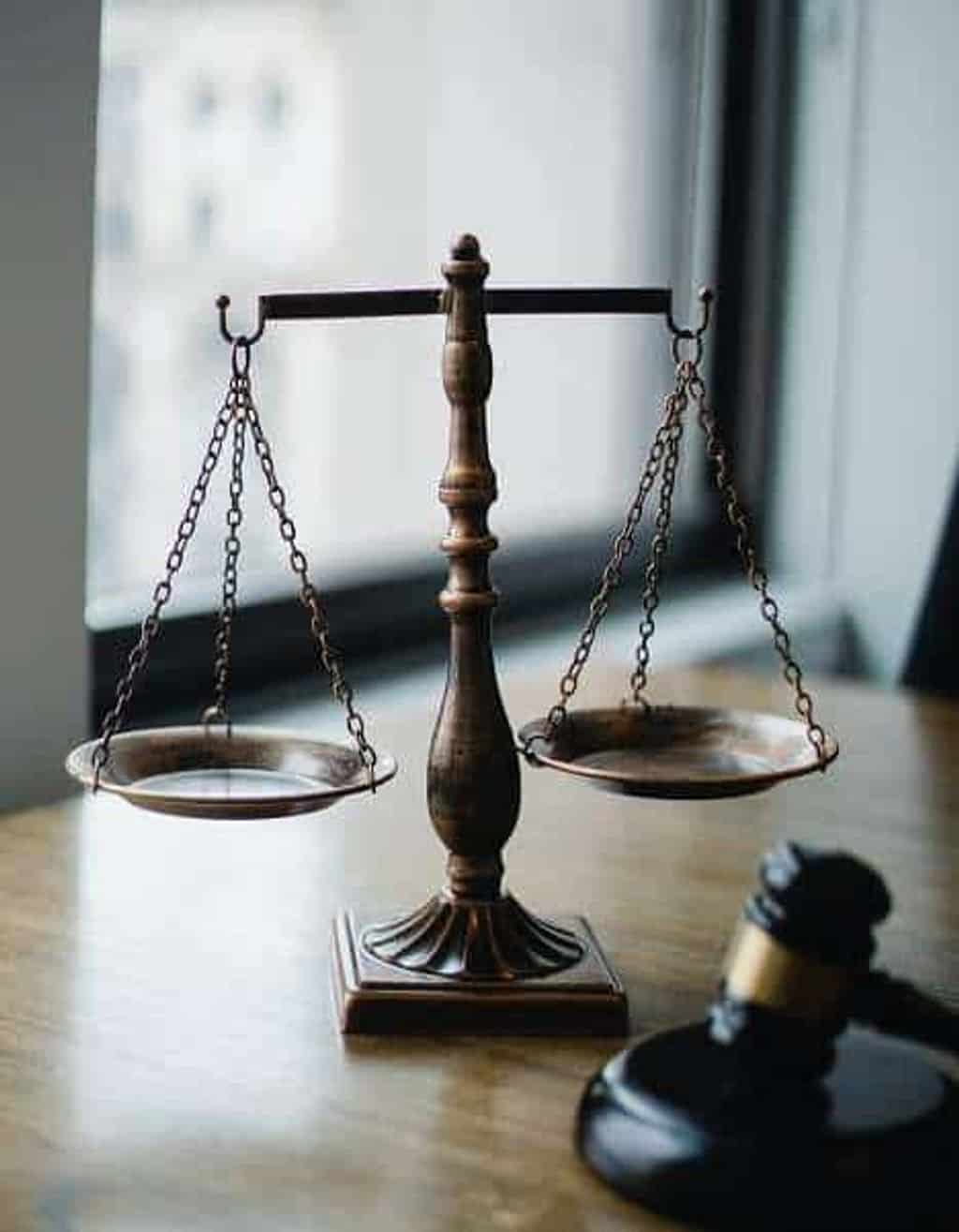 pexels עורך דין פלילי